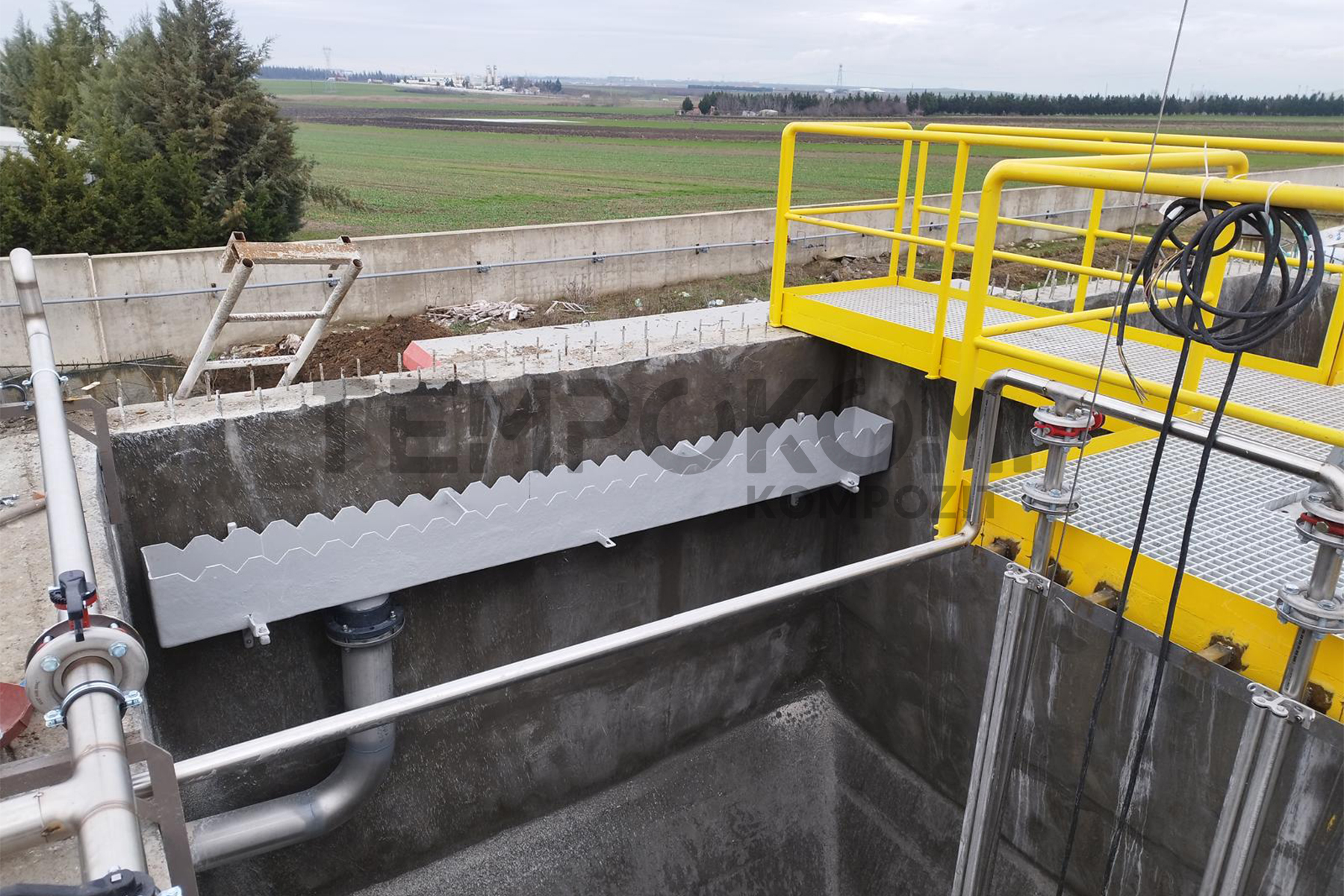 GRP Weirs and Submersible Curtains – Saadet Gıda Odor Control System